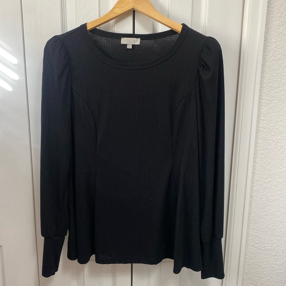 Status t shirt blouse